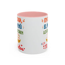 Load image into Gallery viewer, Tacita de café "En Casa, El Menú Lo Escogen Los Nietos". 11oz