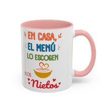 Load image into Gallery viewer, Tacita de café "En Casa, El Menú Lo Escogen Los Nietos". 11oz