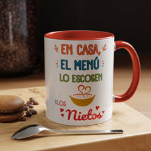 Load image into Gallery viewer, Tacita de café "En Casa, El Menú Lo Escogen Los Nietos". 11oz