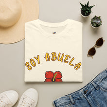 Load image into Gallery viewer, T shirt "Soy Abuela, mi trabajo es consentir"