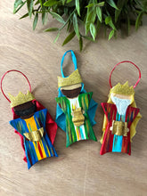Load image into Gallery viewer, Reyes Magos Boricuas (Ornamentos)
