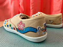 Load image into Gallery viewer, Tenis doradas/brillo embelequeras.