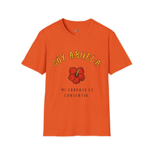 Load image into Gallery viewer, T shirt "Soy Abuela, mi trabajo es consentir"
