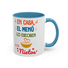 Load image into Gallery viewer, Tacita de café "En Casa, El Menú Lo Escogen Los Nietos". 11oz
