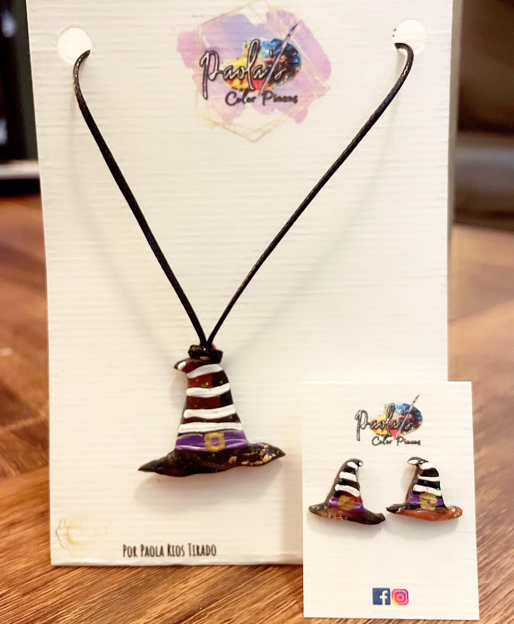Witch hat necklace and earring studs set.
