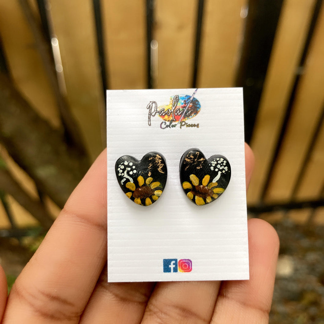 Black heart sunflower earrings 